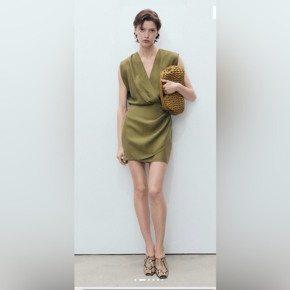 NWT MANGO
Women's Lyocell Wrap Dress - Picture 1 of 8